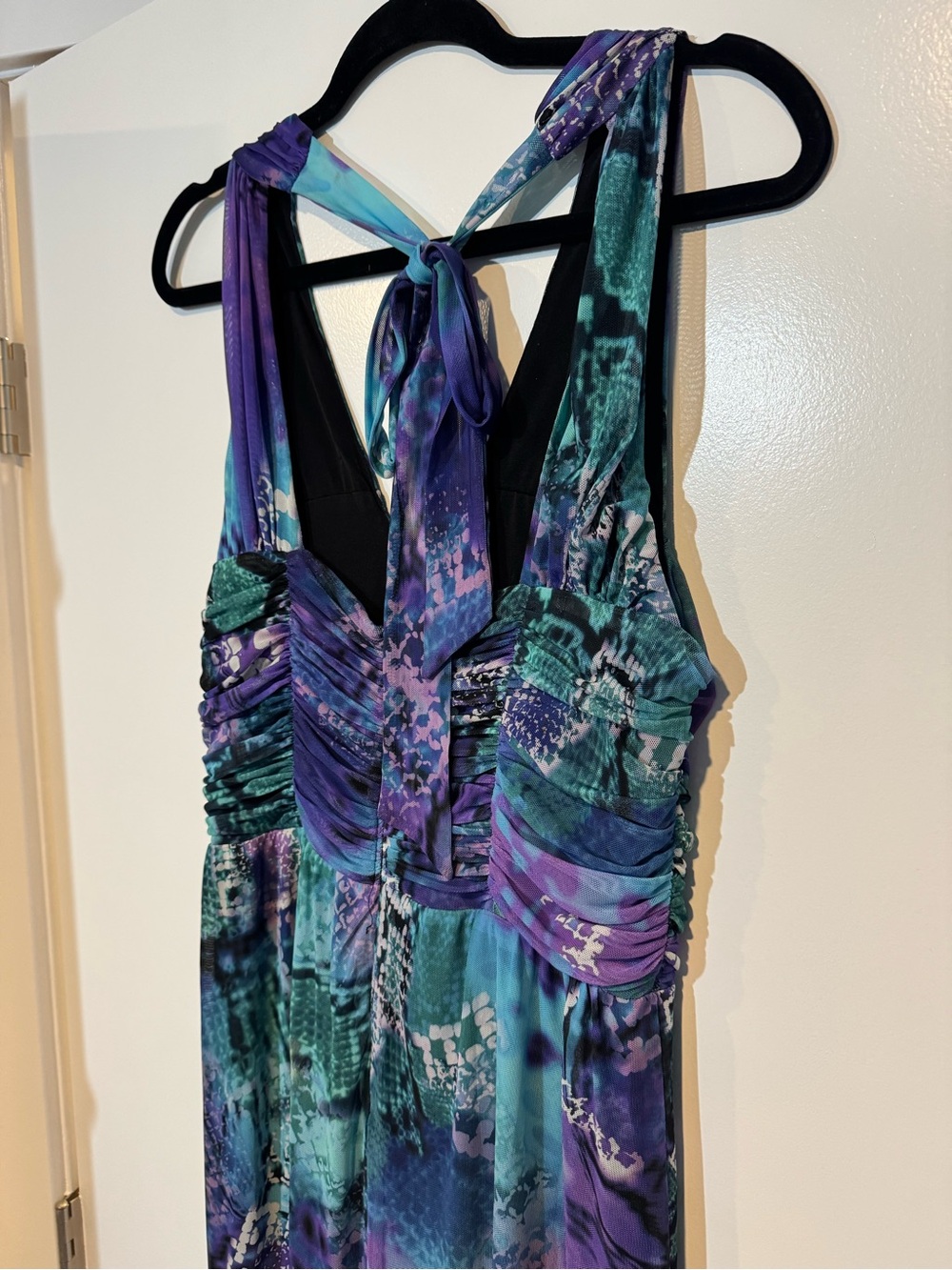 Vintage Y2K Caché Purple Teal Snake Print Ruched Halter Maxi Dress Size L - Picture 3 of 8